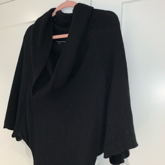 Express Design Studio Sweater - Picture 3 of 8